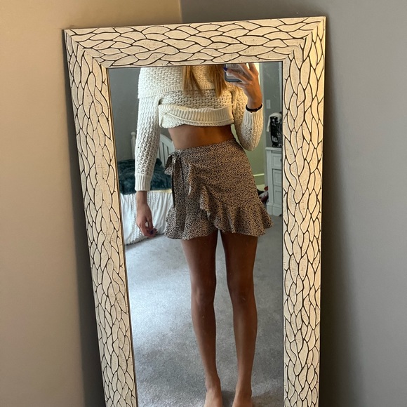 Princess Polly Dresses & Skirts - PRINCESS POLLY CHEETAH PRINT TIE SKIRT